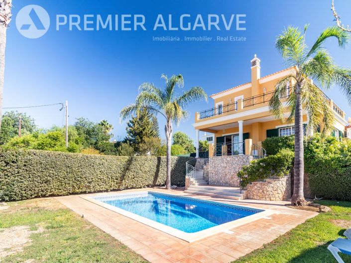 Image No.4-4 Bed House for sale