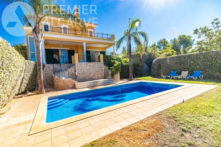 Image No.4-4 Bed Villa for sale
