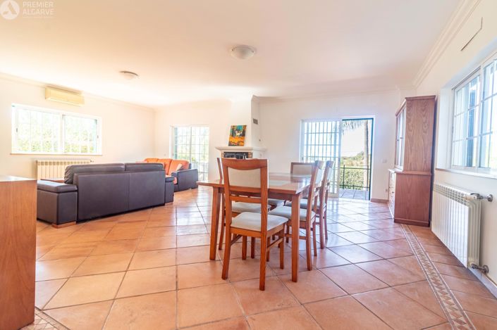 Image No.7-4 Bed Villa for sale