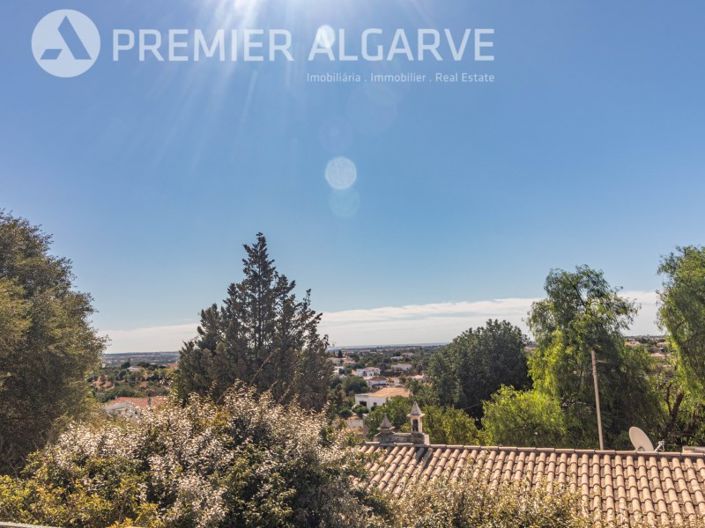 Image No.9-4 Bed House for sale