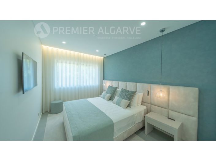 Image No.18-2 Bed Apartment for sale