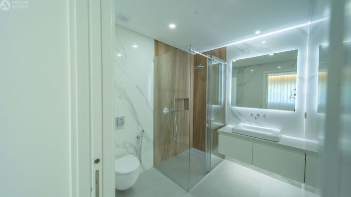 Image No.19-2 Bed Apartment for sale