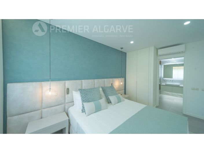 Image No.20-2 Bed Apartment for sale