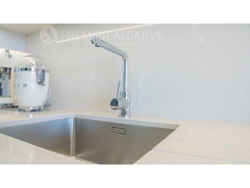 id7e0daa01-0000-0500-0000-000016df2fd1