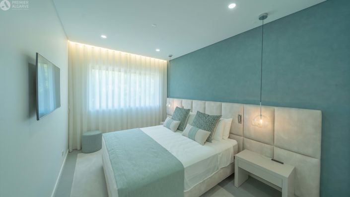 Image No.16-2 Bed Apartment for sale