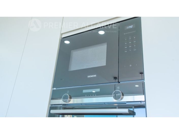 Image No.32-2 Bed Apartment for sale