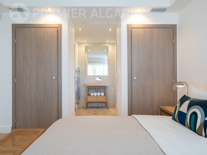 Image No.13-Maison de 4 chambres à vendre à Faro City