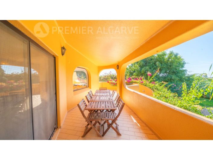 Image No.53-5 Bed House for sale