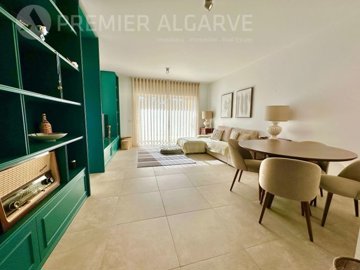 id79fcb401-0000-0500-0000-0000178f7f75