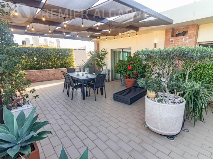 Image No.26-3 Bed Apartment for sale