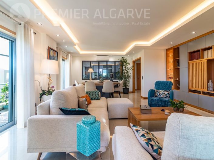 Image No.3-3 Bed Apartment for sale