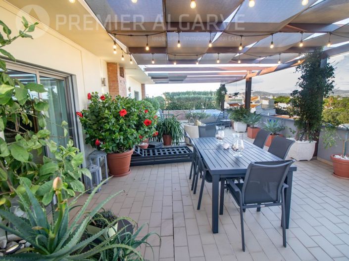 Image No.6-3 Bed Apartment for sale