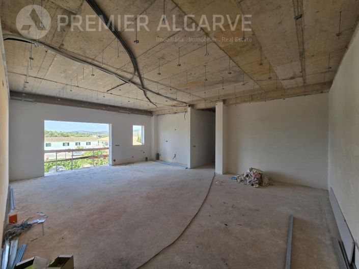 Image No.5-3 Bed Apartment for sale