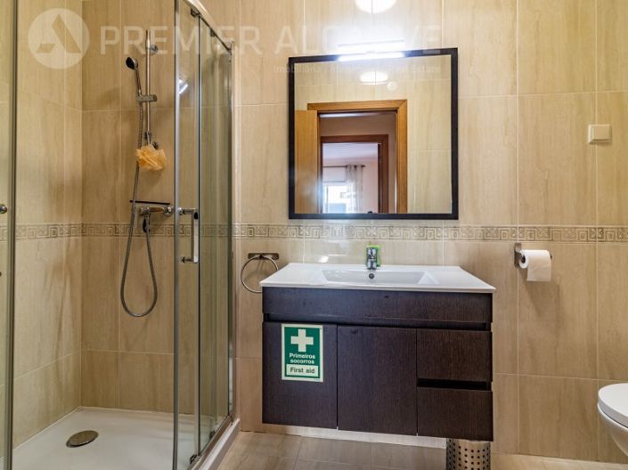 Image No.18-2 Bed Apartment for sale