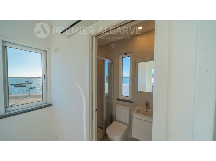 Image No.11-2 Bed House for sale