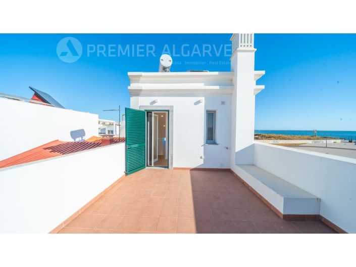 Image No.4-2 Bed House for sale