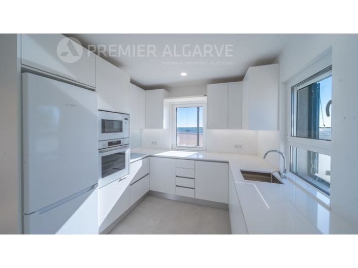 Image No.5-2 Bed House for sale