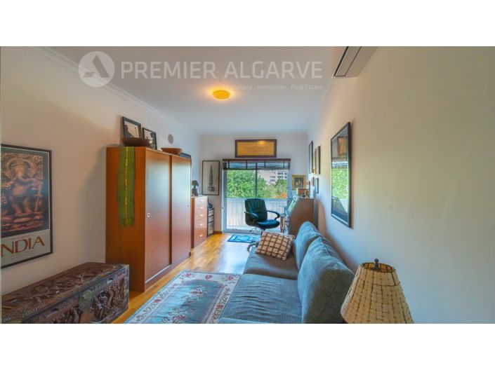 Image No.26-2 Bed Apartment for sale