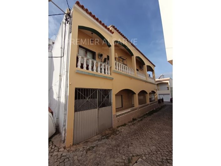 Image No.3-Villa de 9 chambres à vendre à Quarteira