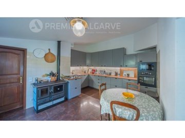 id6892b401-0000-0500-0000-00001788d5ad