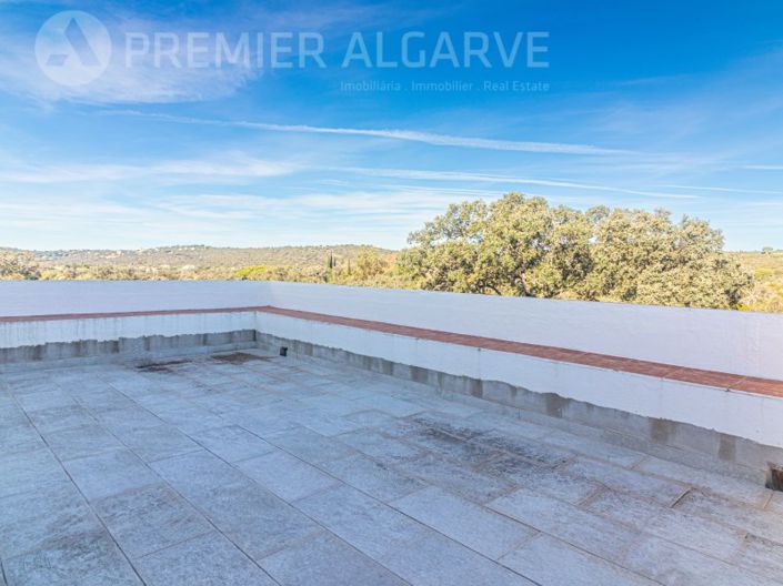 Image No.37-5 Bed House for sale