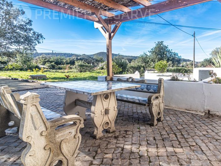 Image No.4-5 Bed House for sale