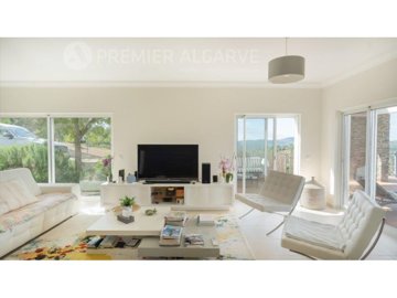 id4637a201-0000-0500-0000-00001633dadf