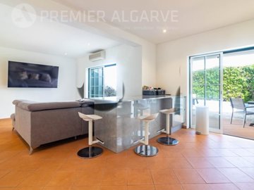 id5831be01-0000-0500-0000-000018b2e4ab