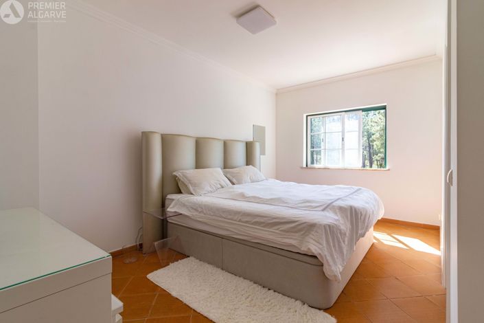 Image No.17-3 Bed Villa for sale