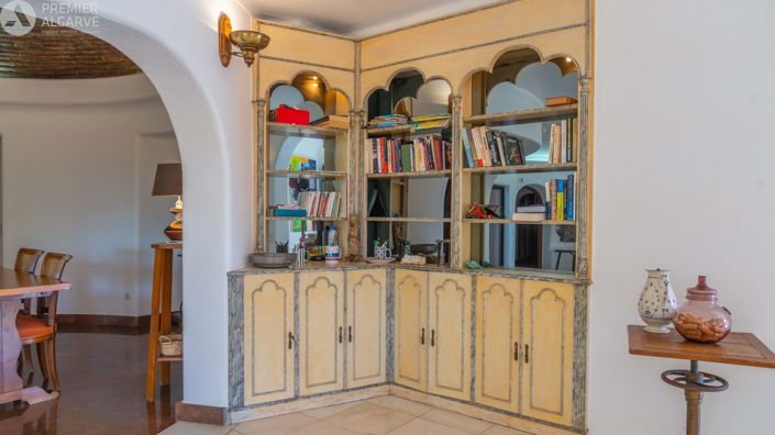 Image No.13-5 Bed Villa for sale