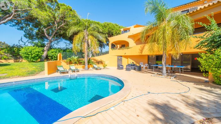 Image No.2-5 Bed Villa for sale