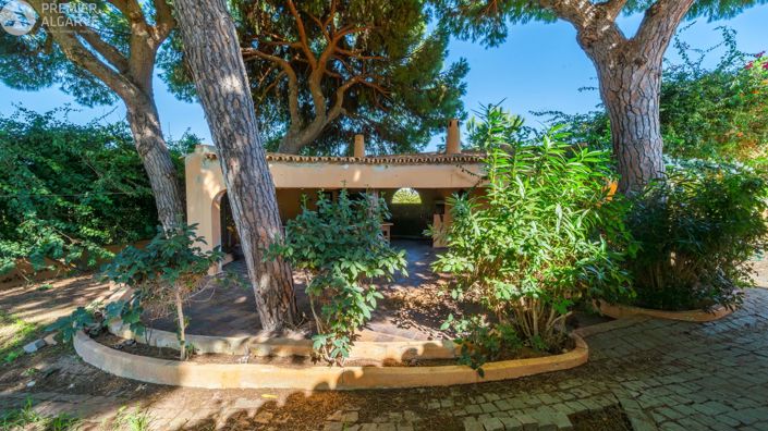 Image No.39-5 Bed Villa for sale