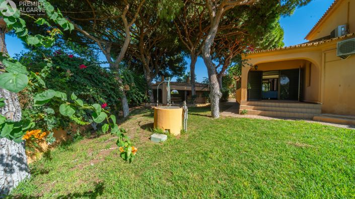 Image No.52-5 Bed Villa for sale