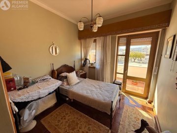 5149-811898-8e72a618765bd8dbf5502e3674808f79b