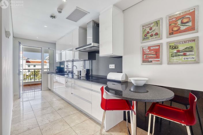 Image No.10-2 Bed Apartment for sale