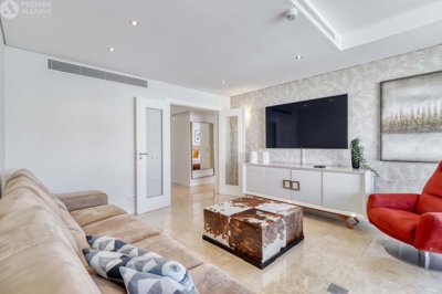 5149-811764-2cc89edbe504c7d6304b0ec45ff95b1d1