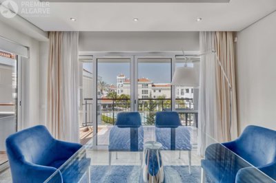 5149-811764-8e72a618765bd8dbf5502e3674808f79b