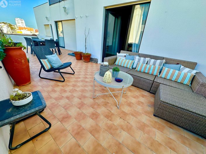 Image No.2-5 Bed Apartment for sale