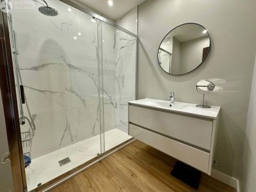 5149-813136-17fc7a1fea6ce452b55b8d392d0a2ff41