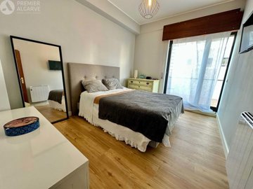 5149-813136-8e72a618765bd8dbf5502e3674808f79b