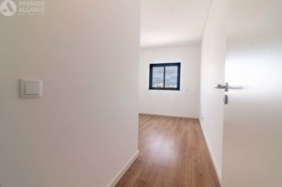 5149-819817-8e72a618765bd8dbf5502e3674808f79b