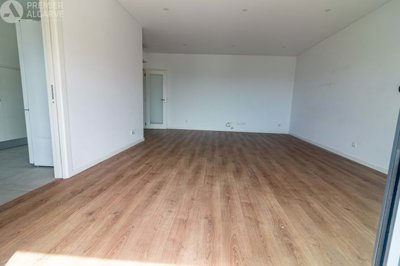 5149-819817-8e72a618765bd8dbf5502e3674808f79b