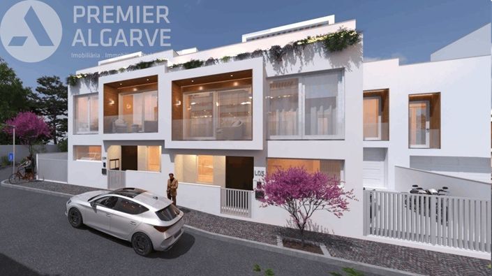 Image No.2-5 Bed Villa for sale