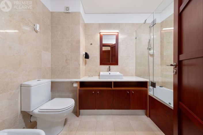 Image No.17-2 Bed Apartment for sale