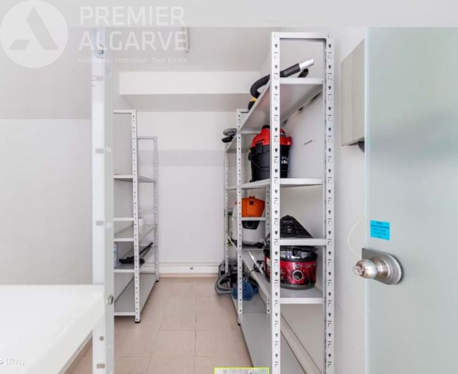 Image No.7-Propriété à vendre à Faro City