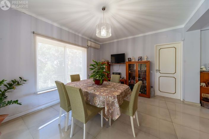 Image No.13-4 Bed Villa for sale