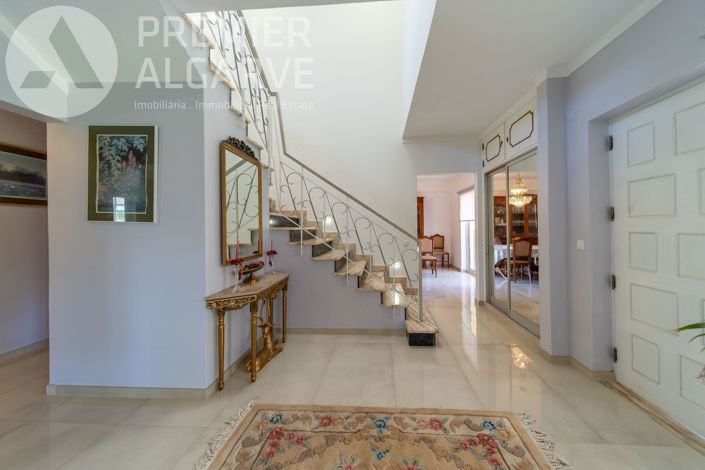 Image No.19-4 Bed Villa for sale
