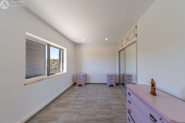 Image No.27-4 Bed Villa for sale