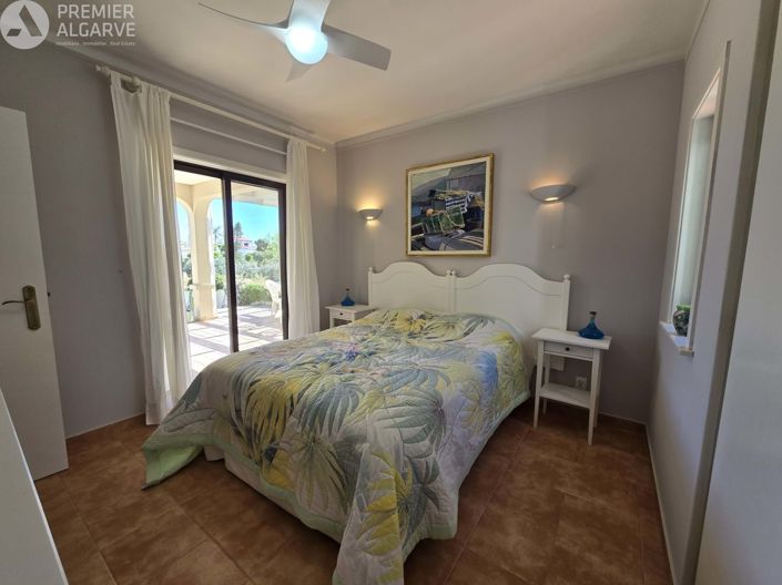 Image No.20-3 Bed Villa for sale