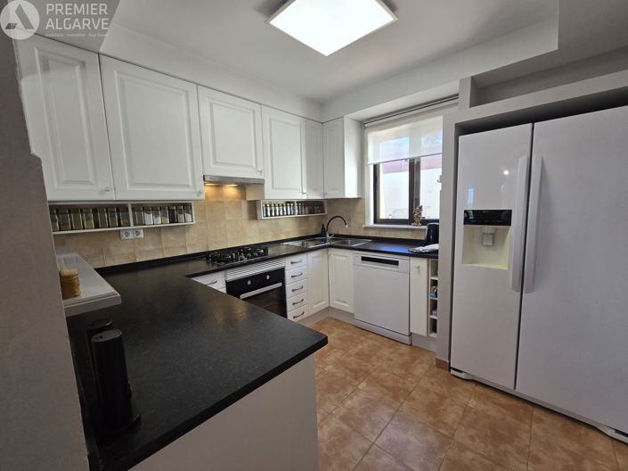 Image No.9-3 Bed Villa for sale
